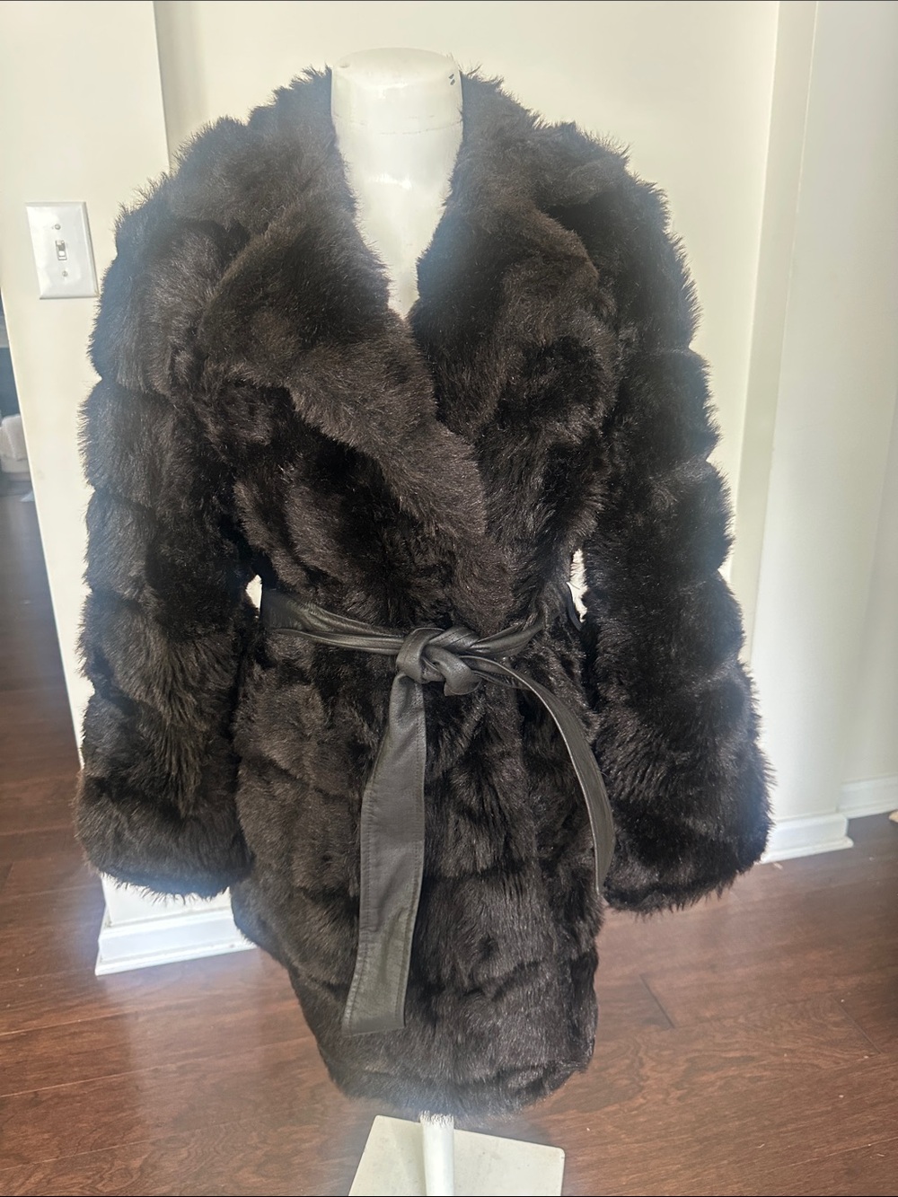 QW to Fashions Brown Vintage Faux Fur & Leather Jacket S/M